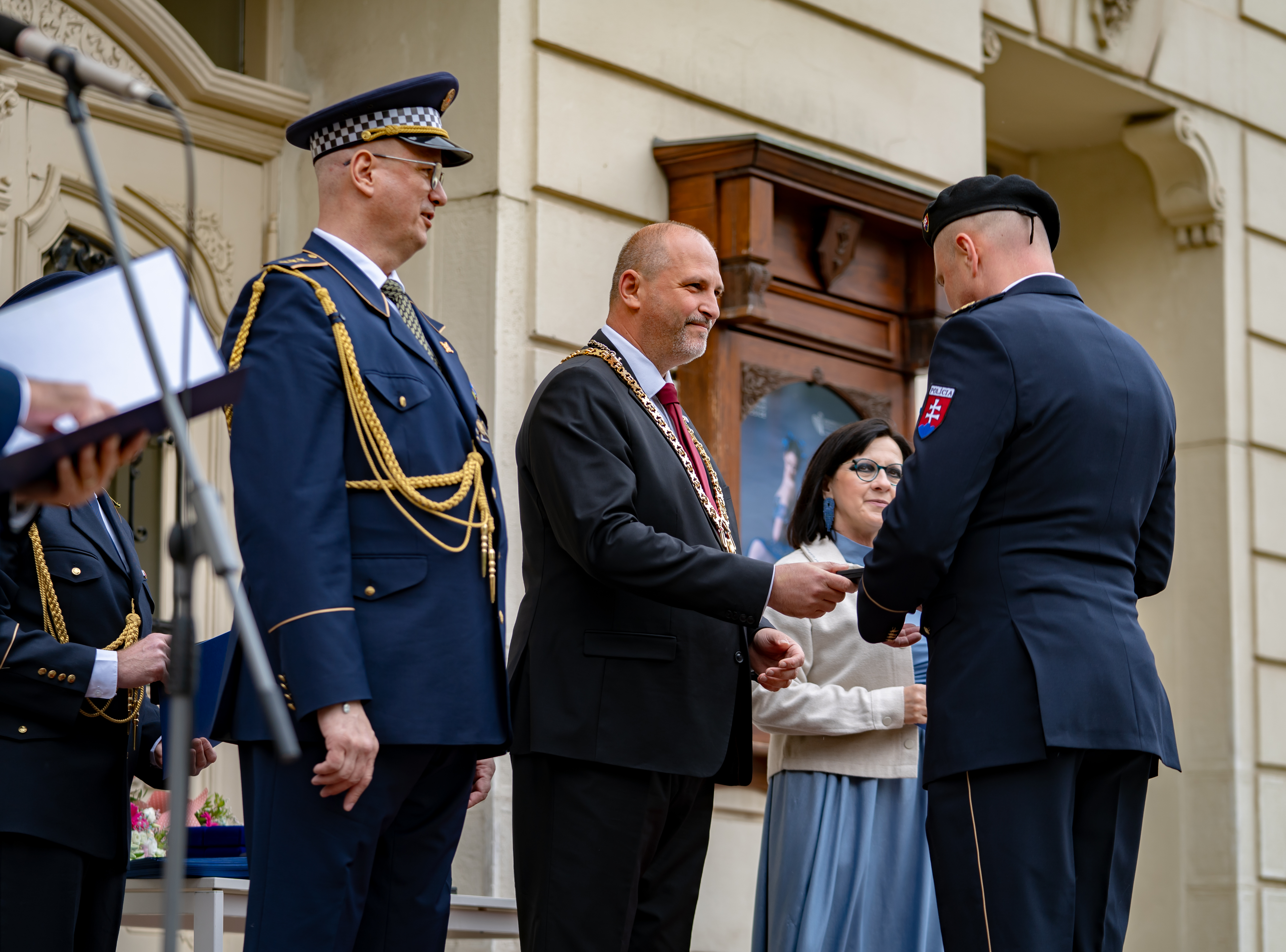 Slavnostne ocenovanie prislusnikov Mestskej policie -21